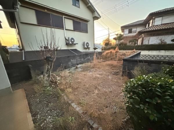 6DK Detached House for Sale in Shijonawate, Osaka - 166 sqm Land - Thumbnail 2