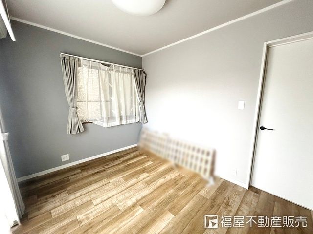 Renovated 3LDK House for Sale in Katano City, Osaka - Thumbnail 3