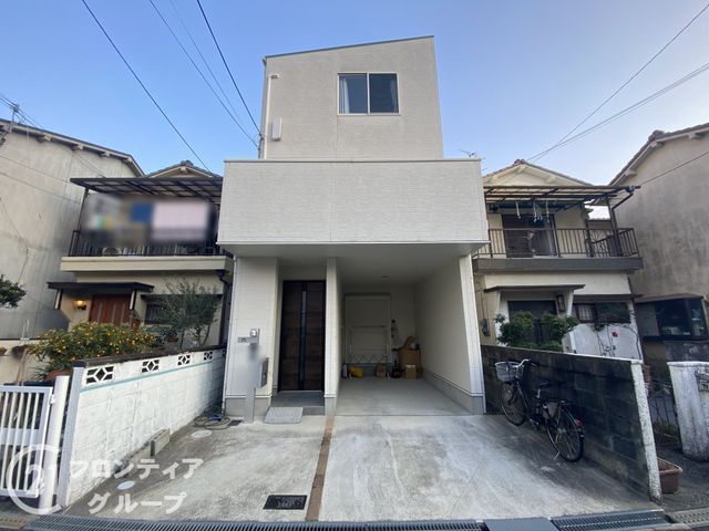 Modern 4LDK Family House in Katano, Osaka | Near Kawachi-Iwafune Station - Thumbnail 2