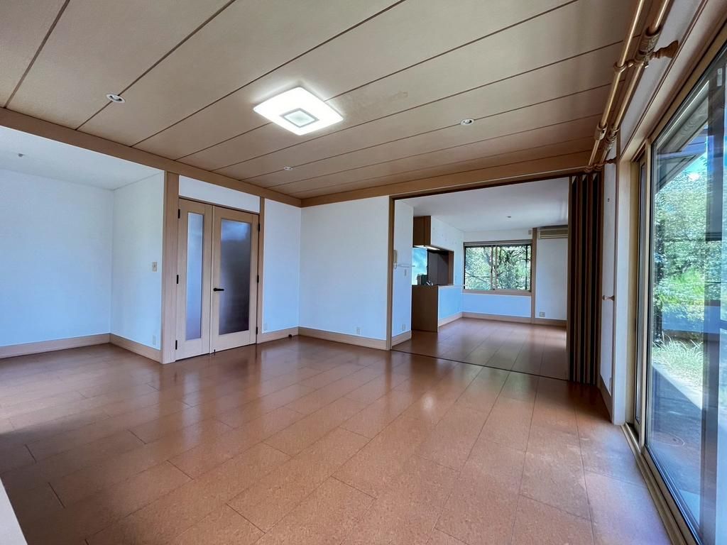 3SLDK Detached House in Sakai, Osaka | 755 sqm Land | Near Izumigaoka Station - Thumbnail 4