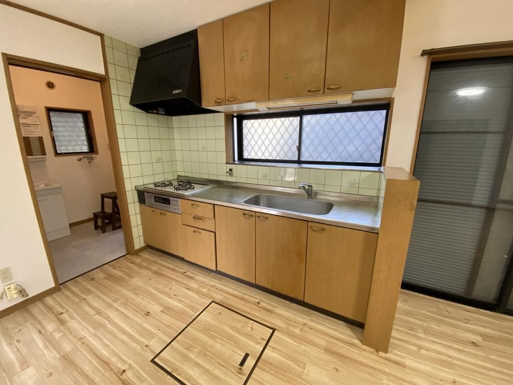 3LDK Renovated House for Sale in Hashimoto, Wakayama - Thumbnail 3