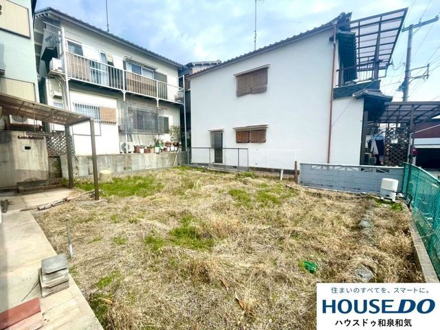 5LDK Detached House for Sale in Sakai, Osaka - Southwest Corner Lot - Thumbnail 2