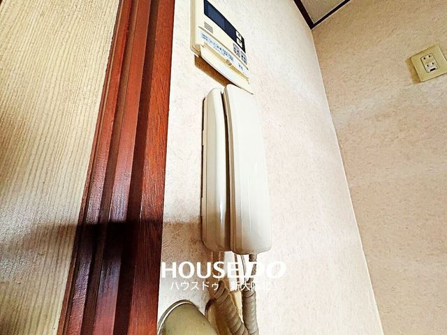 Renovated 4DK House Near Shonai Station, Toyonaka - Thumbnail 3