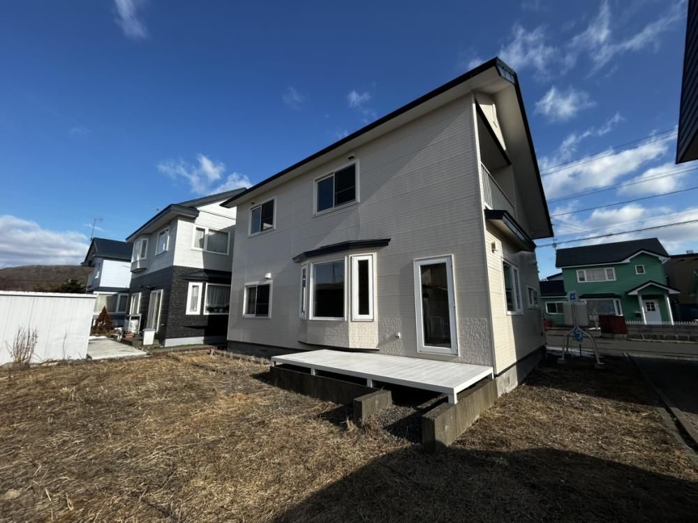 Renovated 4LDK House with Garden in Noboribetsu, Hokkaido - Thumbnail 2