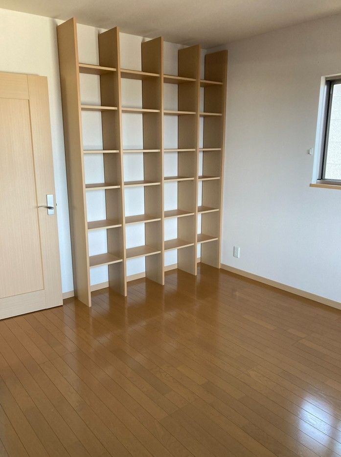 5LDK Detached House for Sale in Nara's Tezukayama Area - Thumbnail 4