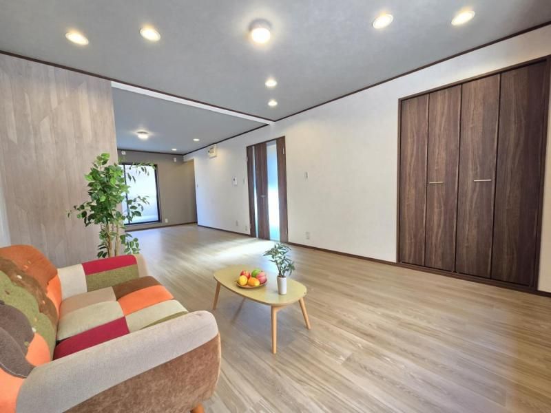 Renovated 4LDK House for Sale near Kawachi-Kosaka Station, Higashi-Osaka - Thumbnail 4
