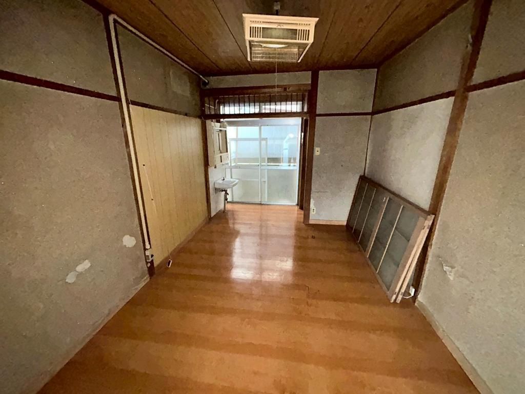 3.8 Million Yen 3DK Wooden House for Sale in Higashiyama, Kyoto - Thumbnail 3