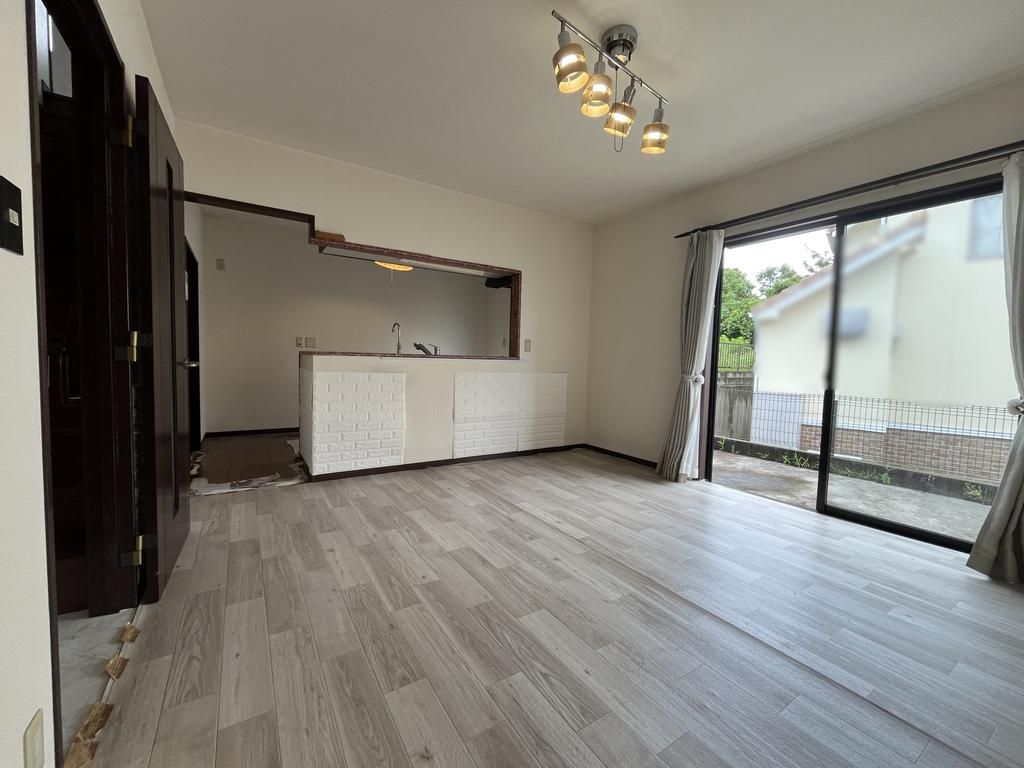 4LDK House for Sale in Kobe Nishi Ward with Terrace and Parking - Thumbnail 3