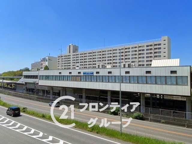 4LDK Detached House for Sale in Sakai, Osaka - Corner Lot - Thumbnail 2
