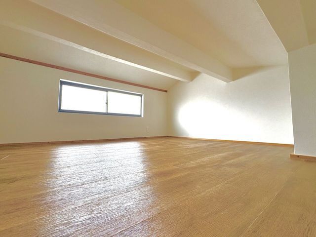 Renovated 4SLDK House near Tokuan Station, Higashiosaka - Thumbnail 3