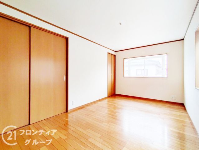 5LDK House for Sale in Himeji, Hyogo - 96 sqm - Thumbnail 3