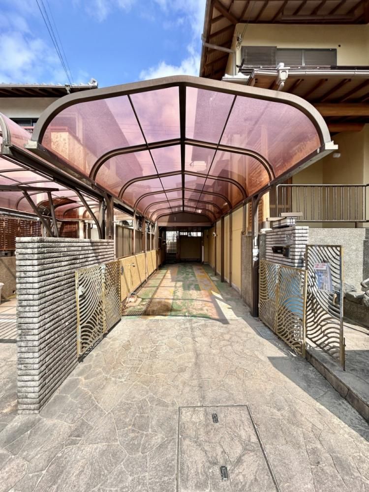 Renovated 6LDK House with Garden in Sakai, Osaka - Thumbnail 2