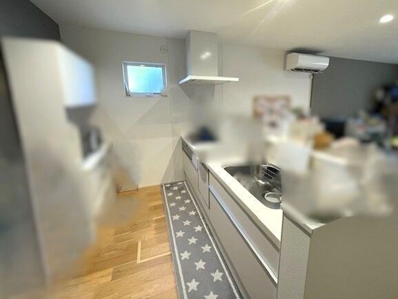 4LDK Modern House for Sale in Yokkaichi, Mie - 108m2 - Thumbnail 4