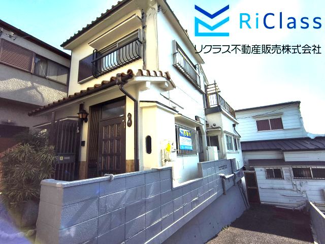 4DK House for Sale in Kobe Nagata Ward, Hyogo - Image 1