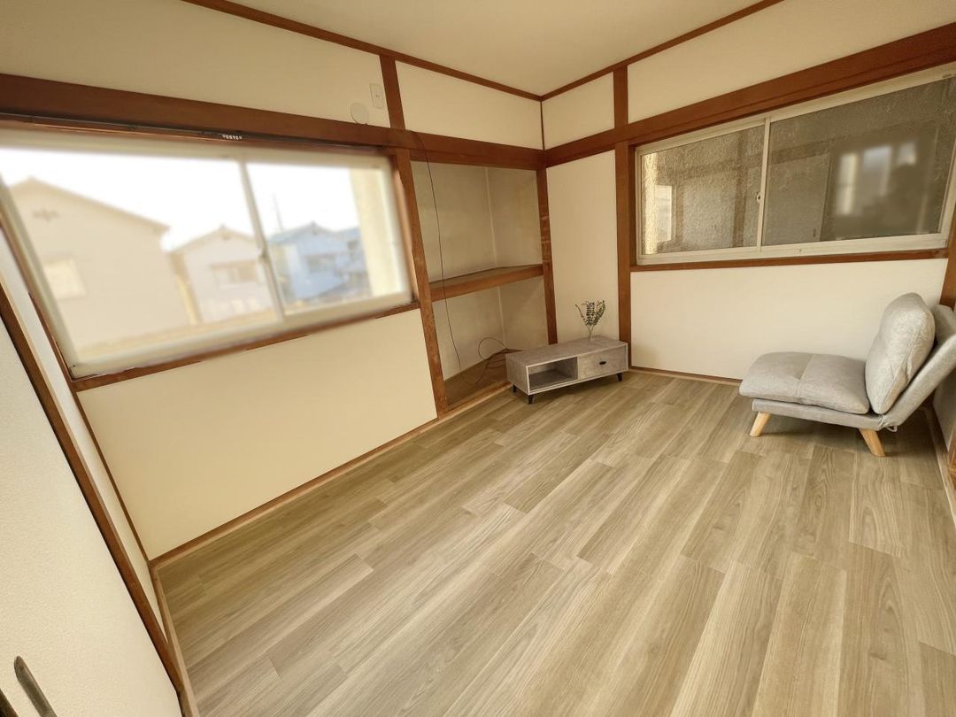 3DK Steel House for Sale in Higashiosaka, Osaka | Renovated 2026 - Thumbnail 4