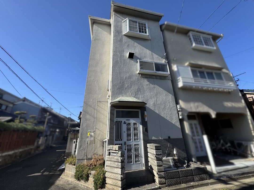 3DK Steel House for Sale in Higashiosaka, Osaka | Renovated 2026 - Thumbnail 2