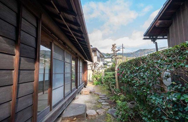 5LDK Wooden House with Garden for Sale near Daigo Station, Kyoto - Thumbnail 3
