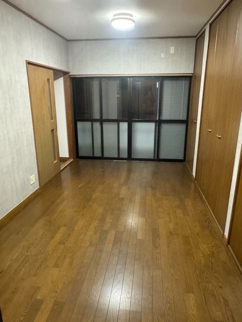 4LDK Detached House for Sale in Abeno, Osaka | 30-Year Build - Thumbnail 4