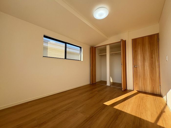 Renovated 4LDK House with Sea Views in Kobe Tarumi - Thumbnail 3