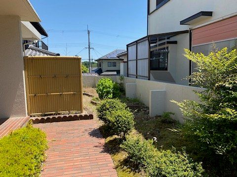 5LDK RC House for Sale in Ikoma, Nara - 149m2 - Thumbnail 2