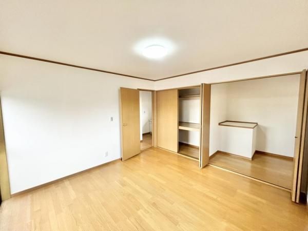 Renovated 3DK House for Sale in Tsu City, Mie - 89.42 sqm - Thumbnail 4