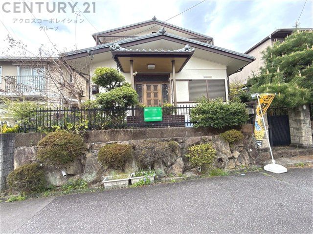 7DK House for Sale in Kawanishi, Hyogo - 131.86 sqm - Thumbnail 2