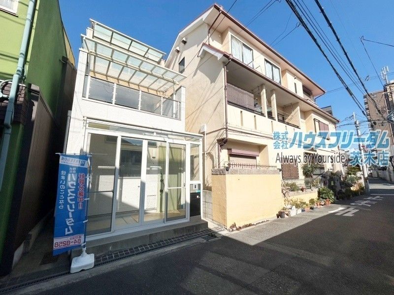 4LDK Modern House for Sale in Abeno, Osaka - Walk to Station - Thumbnail 2