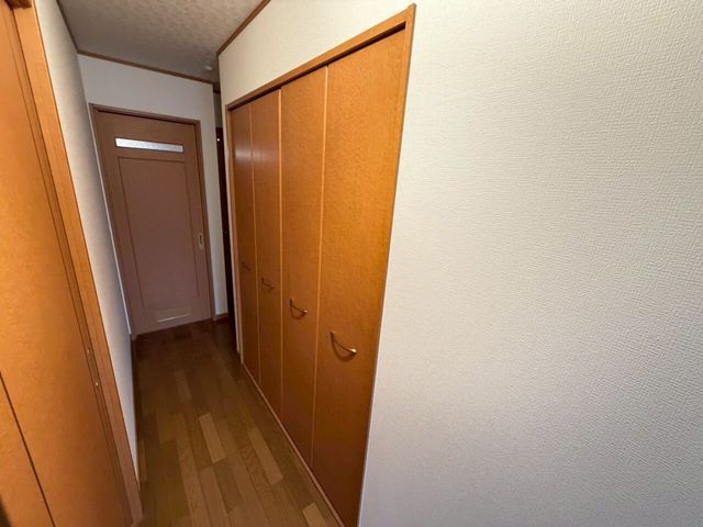 4LDK Detached House for Sale in Kadoma, Osaka - 91.98㎡ - Thumbnail 2
