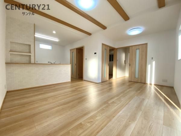 New 3LDK House with Walk-in Closet Near Sadowara Station, Miyazaki - Thumbnail 3