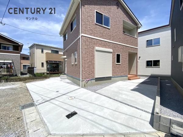 New 3LDK House with Walk-in Closet Near Sadowara Station, Miyazaki - Thumbnail 2