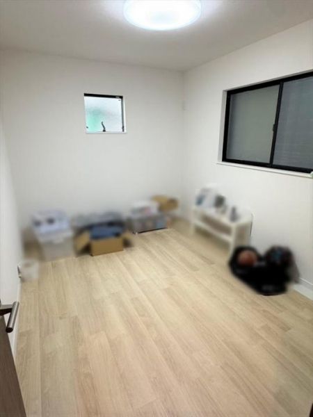 Modern 3-Story House in Kobe Hyogo Ward | 2SLDK | Built 2022 - Thumbnail 3