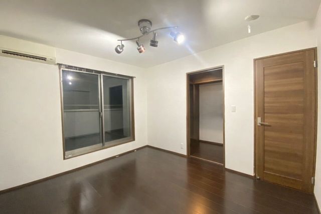 3SLDK House for Sale in Taisho Ward, Osaka - Built 2013 - Thumbnail 2