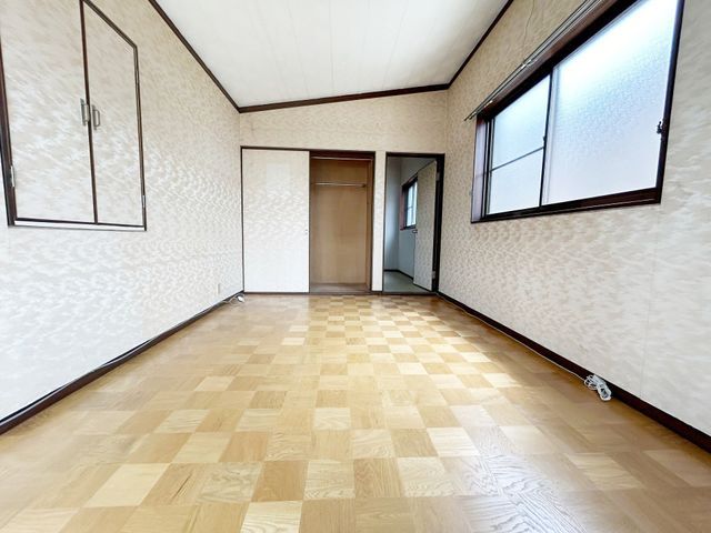 5SDK House with Basement for Sale in Kobe's Rokko Area - Thumbnail 4