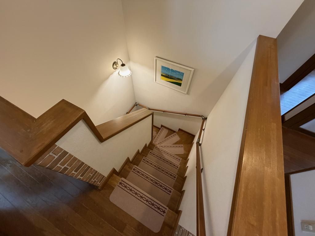 Spacious 5LDK Two-Generation House for Sale in Ishikari, Hokkaido - Thumbnail 3