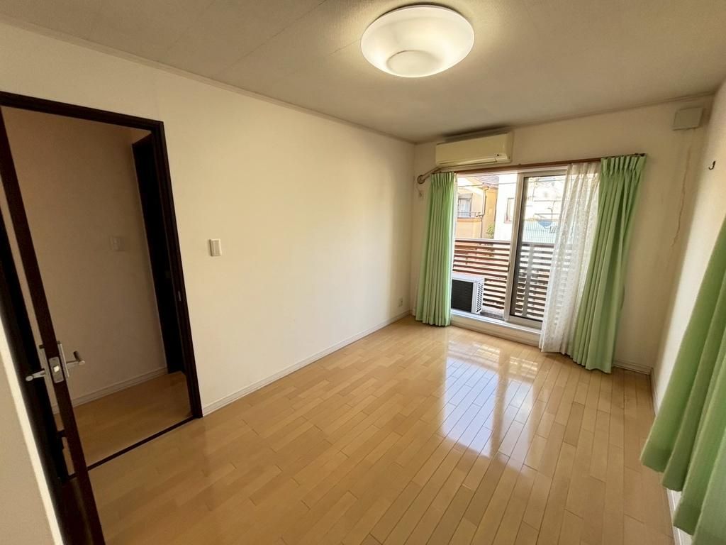4LDK Reinforced Concrete House for Sale in Izumiotsu, Osaka - Thumbnail 4