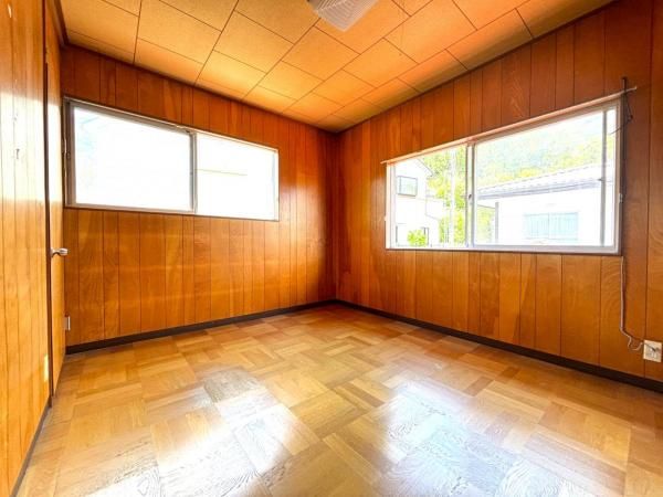 3LDK Detached House in Kobe's Kita Ward with Large Garden - Thumbnail 4