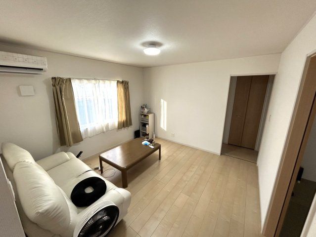 4LDK All-Electric House for Sale in Wakayama City - Thumbnail 3