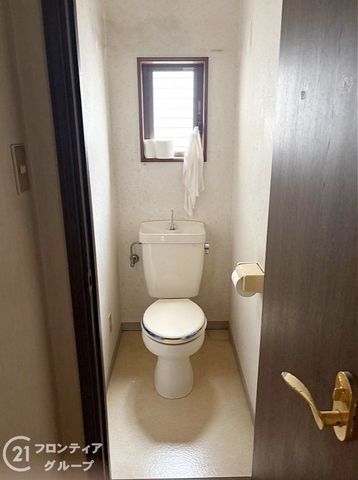 5LDK Detached House for Sale in Kadoma City, Osaka - Thumbnail 4