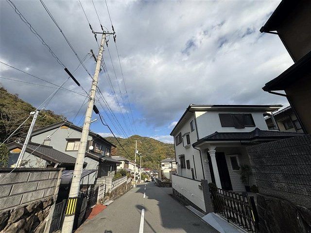 7DK House for Sale in Himeji, Hyogo - 480万円 - Thumbnail 2