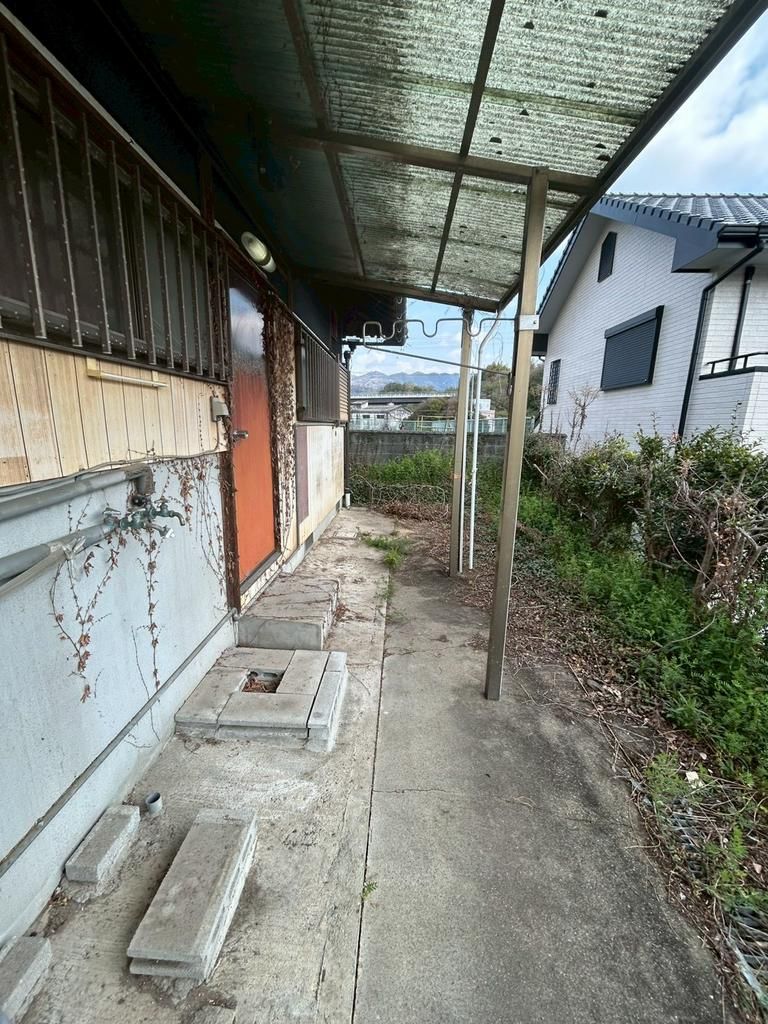 5DK House in Kinokawa, Wakayama - 118 sqm, 321 sqm Land - Thumbnail 2