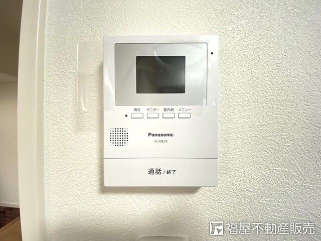 Renovated 3LDK House Near Tomio Station in Nara - Image 1