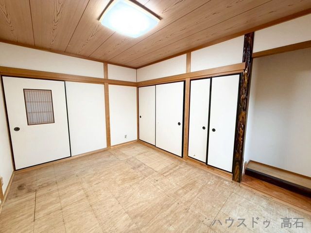 4DK Steel House for Sale in Takarazuka, Osaka - Near Hagoromo Station - Thumbnail 2