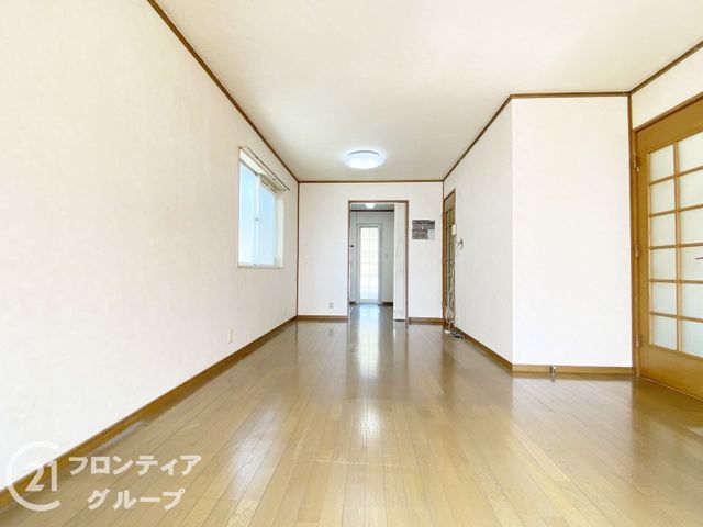 4LDK Wooden House near Seishin-Chuo Station, Kobe - Thumbnail 3