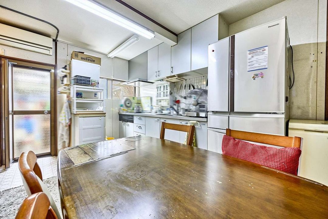 6DK Wooden House for Sale Near Kuramaguchi Station, Kyoto - Thumbnail 2