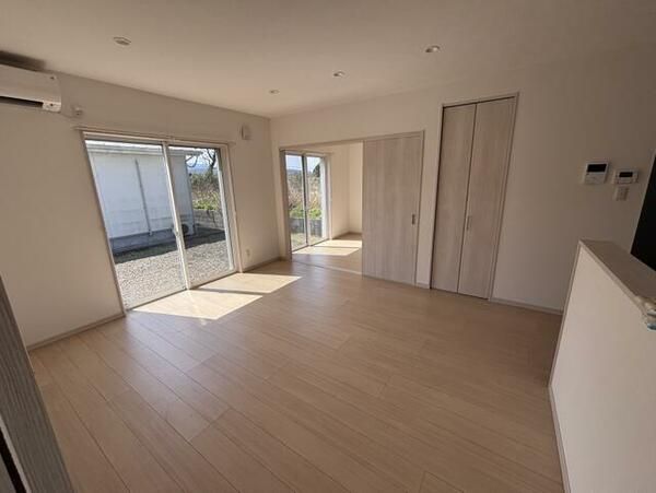 Gold Village B Building 3LDK House for Rent in Kinko, Kagoshima - Thumbnail 3