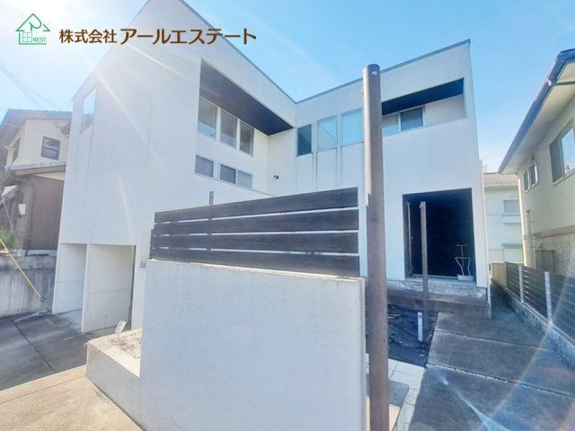 3SLDK Designer House for Sale in Himeji, Hyogo - Thumbnail 3