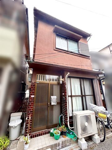 2DK Wooden House for Sale near Minato Station, Sakai, Osaka - Thumbnail 2
