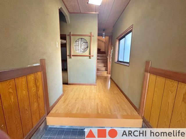 4DK Traditional House in Himeji with Parking | Spacious Japanese Home - Thumbnail 3