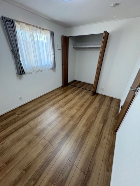 Modern 4LDK House for Sale in Izumi, Osaka - Corner Lot, 2019 Build - Thumbnail 4