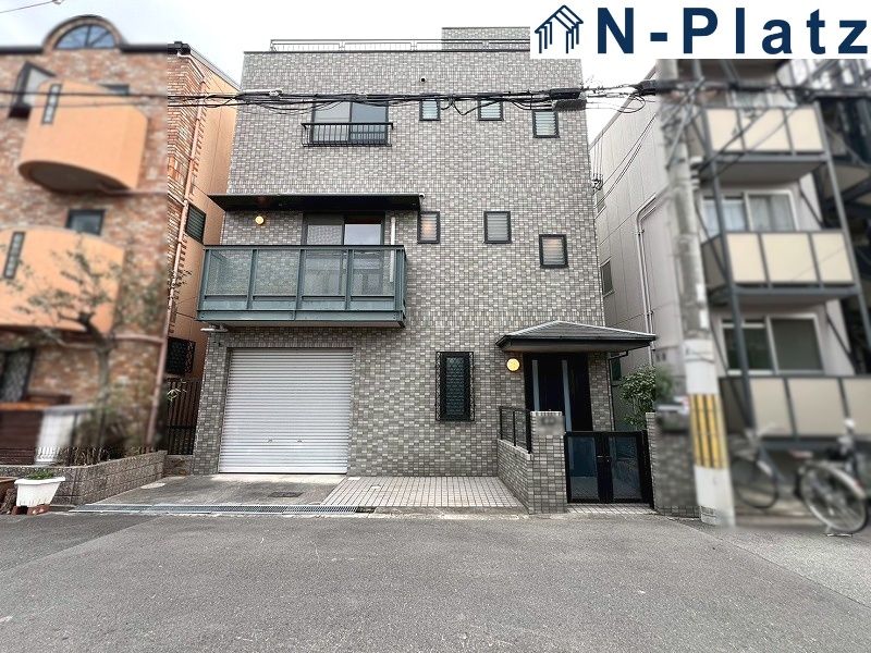 Spacious 4LDK Two-Family House for Sale in Higashiyodogawa, Osaka - Thumbnail 2